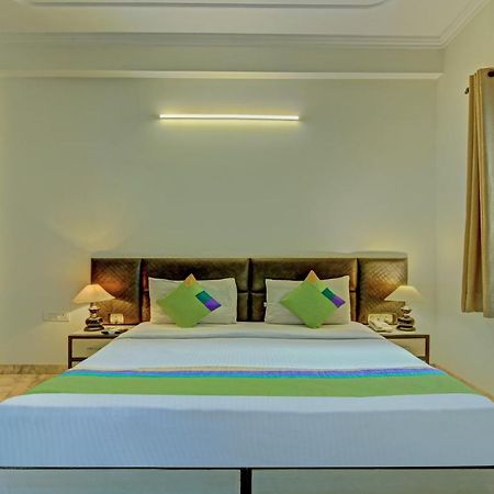 Itsy Hotels Swastika Inn Sector 26 Noida Kültér fotó