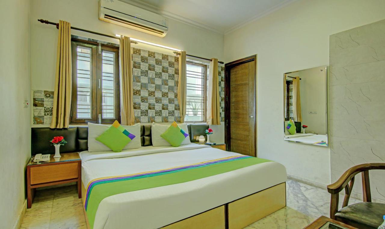Itsy Hotels Swastika Inn Sector 26 Noida Kültér fotó