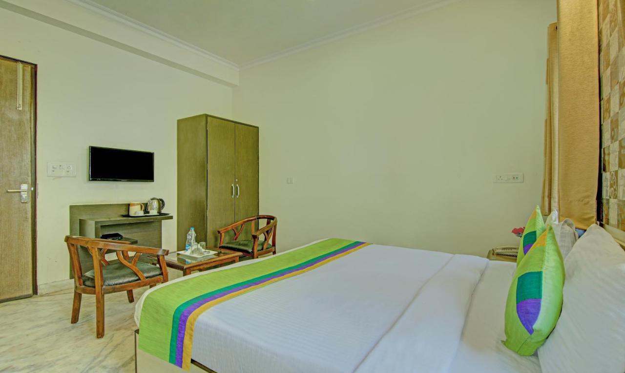 Itsy Hotels Swastika Inn Sector 26 Noida Kültér fotó